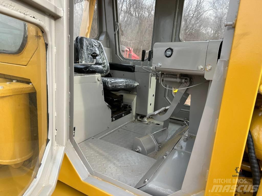 CAT D 7 G Bouteurs sur chenilles