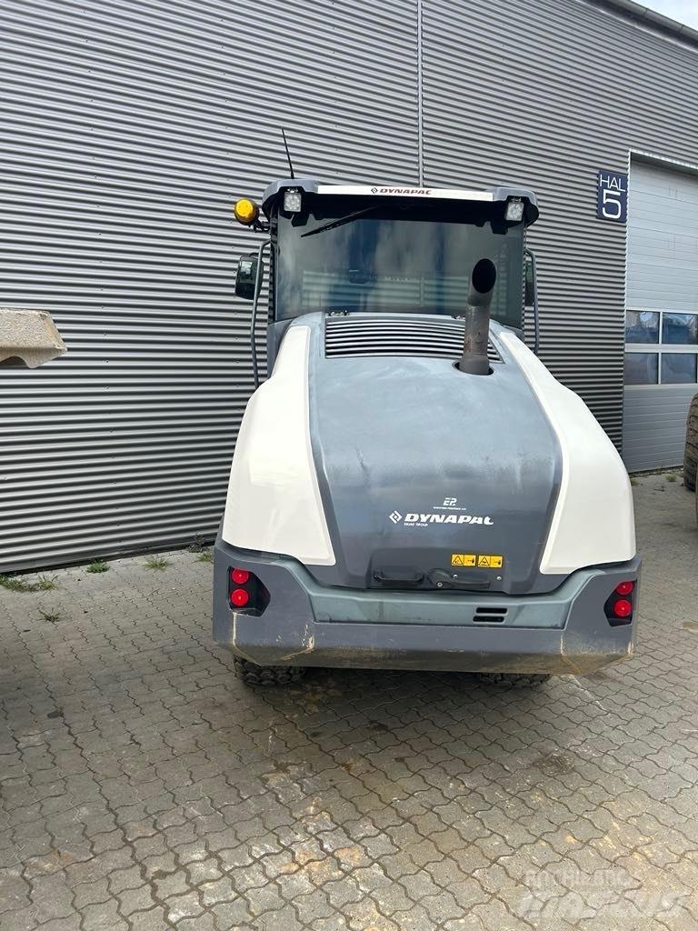 Dynapac CA 1500 D Rouleaux monocylindre