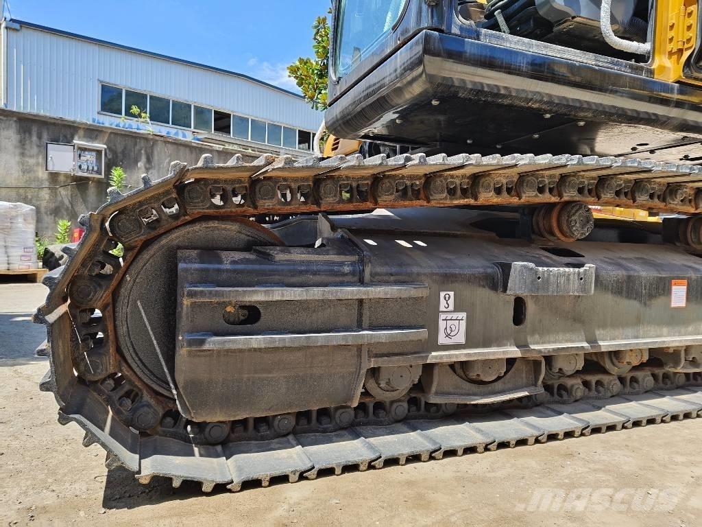 Sany SY 215 C Pelle sur chenilles