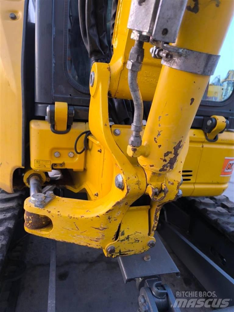 Komatsu PC 26 MR-5 Mini pelle < 7t