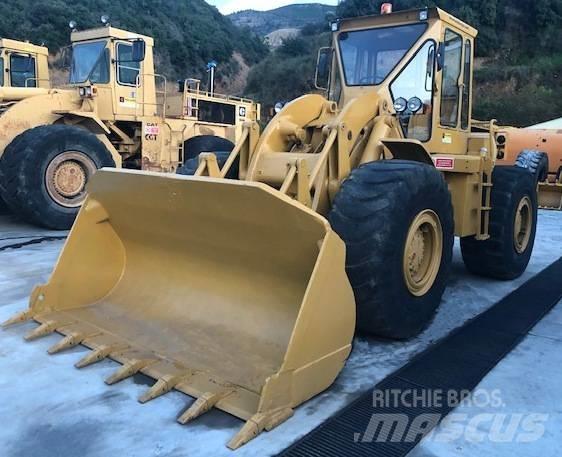 CAT 966 Chargeuse sur pneus