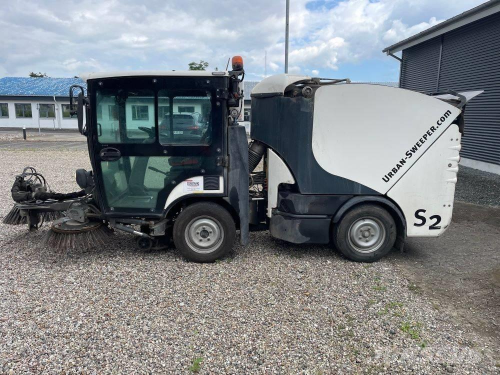 Boschung S2 Balayeuse / Autolaveuse