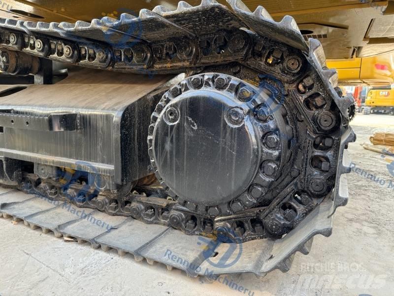 CAT 326D2 Pelle sur chenilles