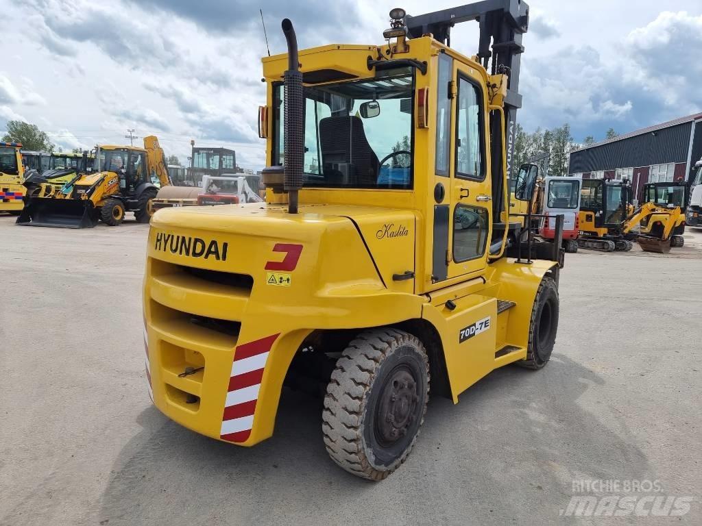 Hyundai 70 D-7 E Chariots diesel