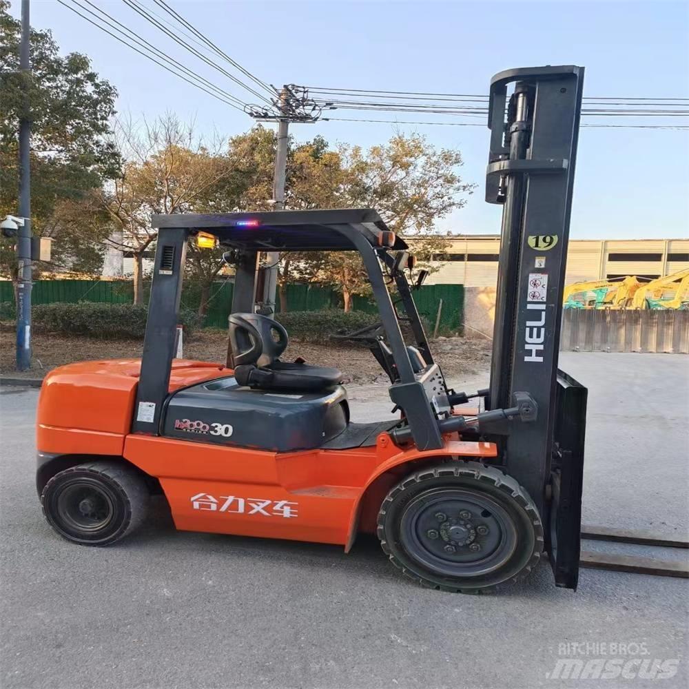 Heli CPC 30 Chariots diesel