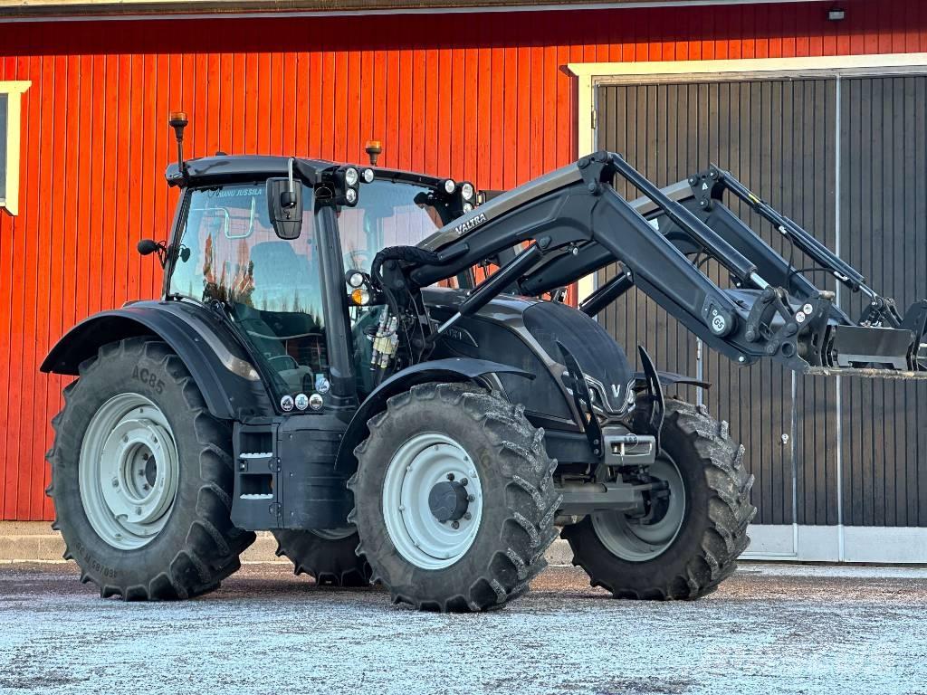 Valtra N 135 Active Tracteur