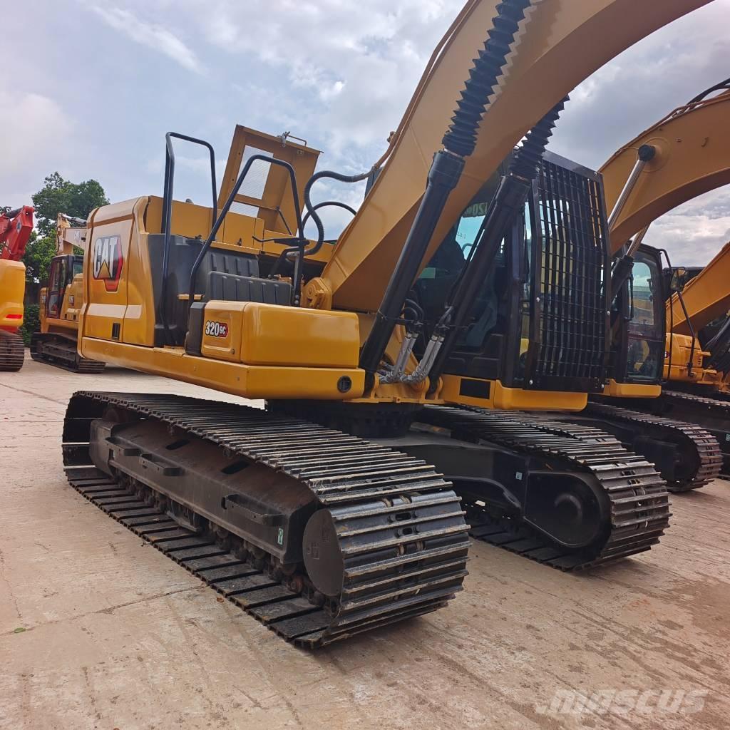 CAT 320 GC Pelle sur chenilles