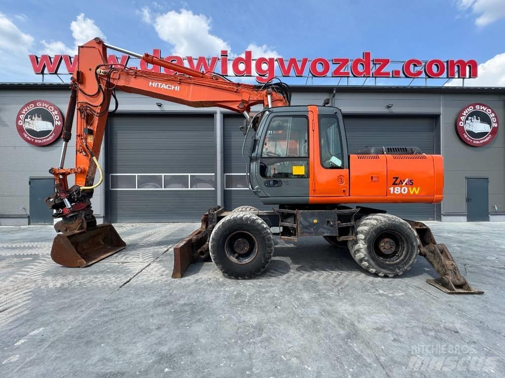 Hitachi ZX 180 W Pelle sur pneus