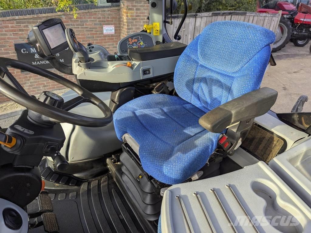 New Holland T 7.210 Tracteur