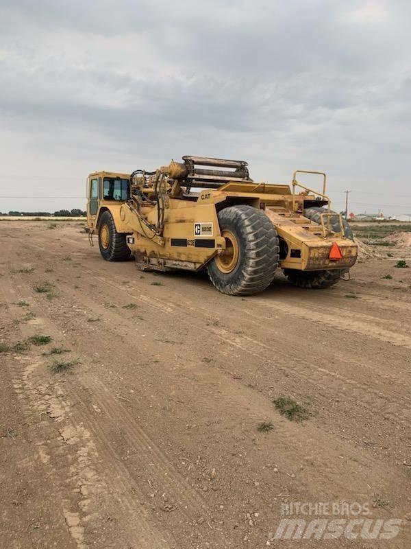 CAT 623E Scraper