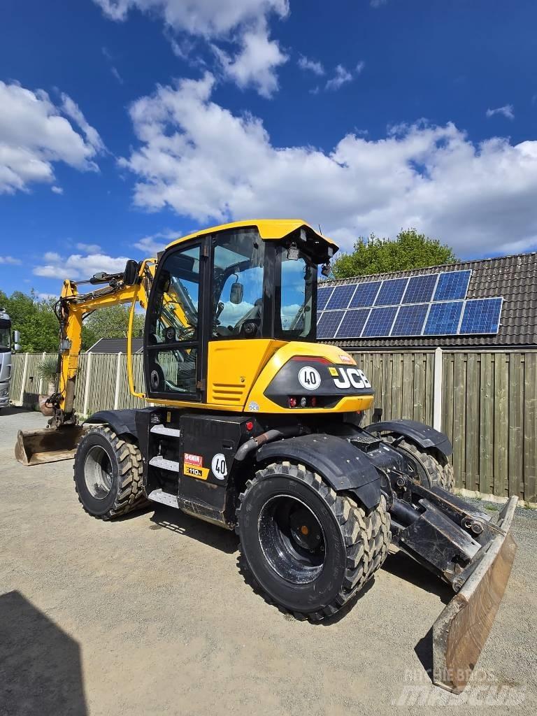 JCB 110 W Hydradig Pelle sur pneus