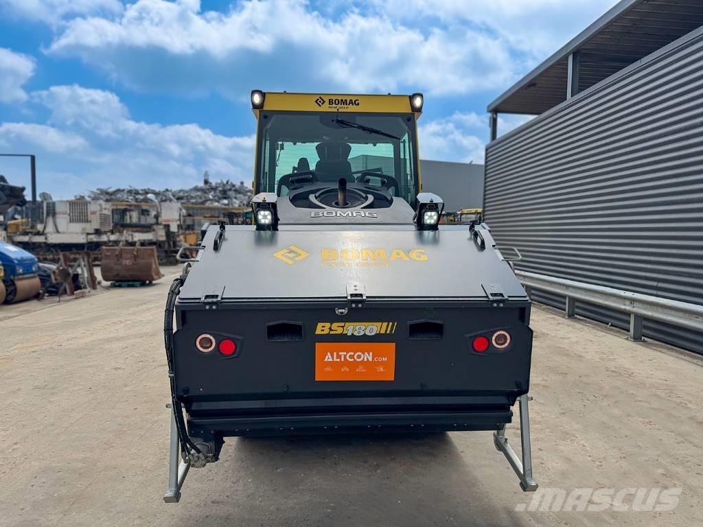 Bomag BW 174 AP-4V Rouleaux tandem