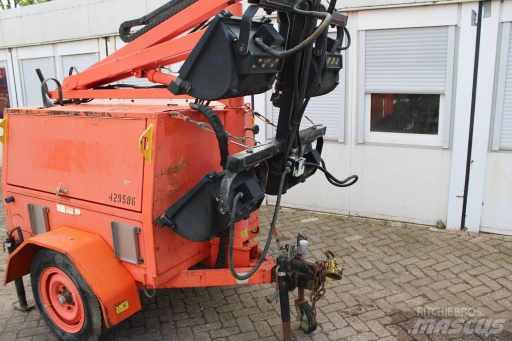 JLG 6308 AN Tour d'éclairage