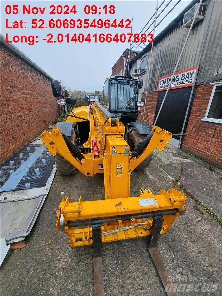 JCB 540-140 Chariot télescopique