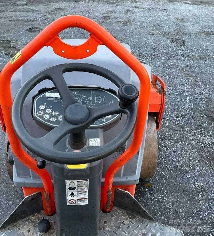 Hamm HD 12 VV Rouleaux tandem