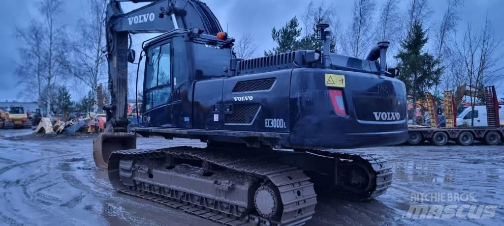 Volvo EC 300 D L Pelle sur chenilles