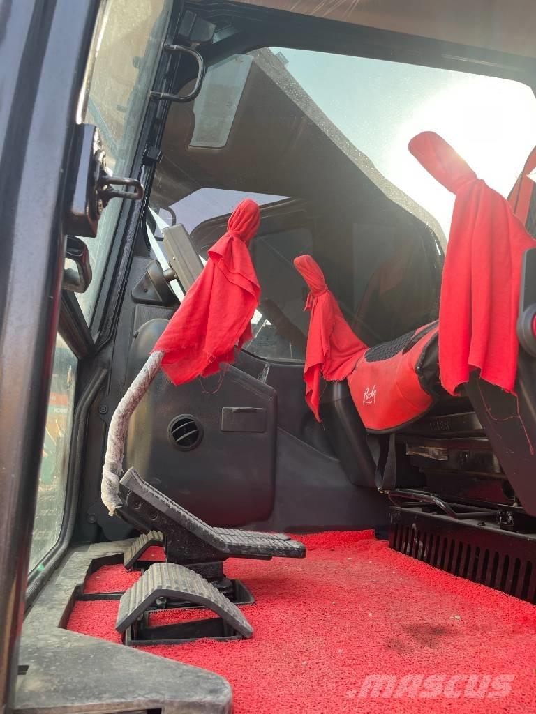 Sany SY 235 Pelle sur chenilles