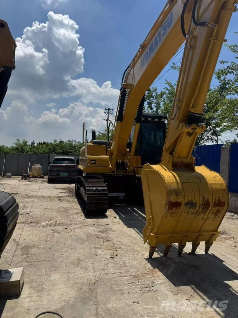 Komatsu PC 200 8N Pelle sur chenilles