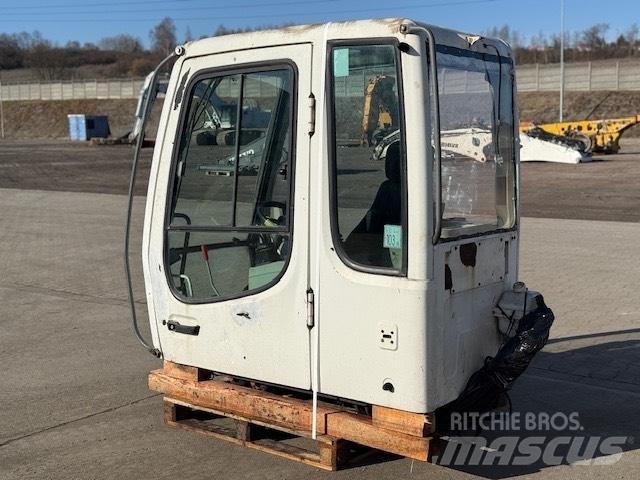 Liebherr A 924 C CAB Cabine