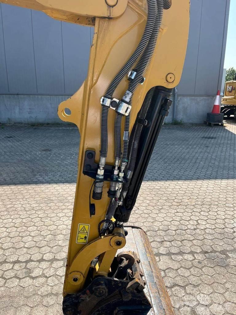CAT 302.7 Mini pelle < 7t