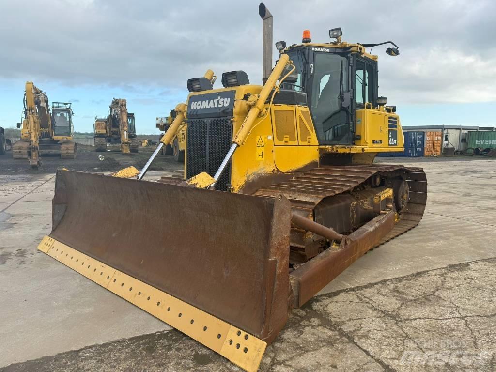 Komatsu D 65 PX-18 Bouteurs sur chenilles