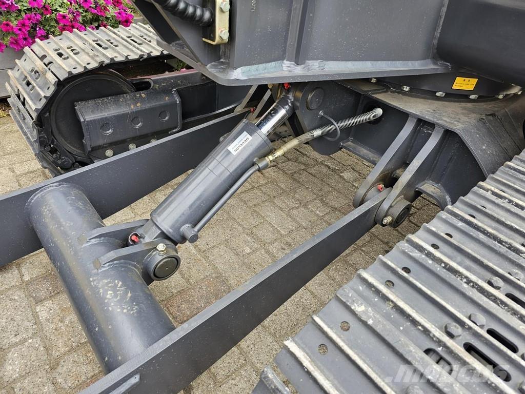 Develon DX60E-10N Mini pelle < 7t