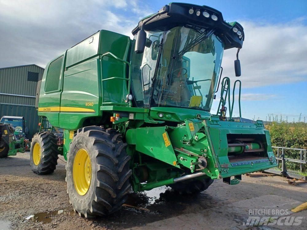 John Deere W 540 Moissonneuse batteuse