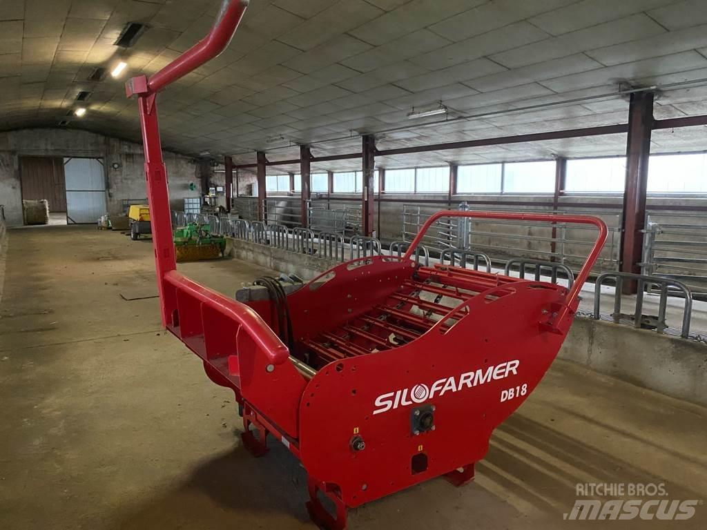 Silofarmer DB18 Dérouleuse, pailleuse