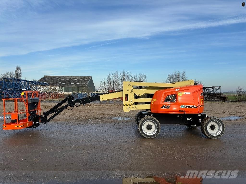 JLG EC 520 AJ Nacelles articulées