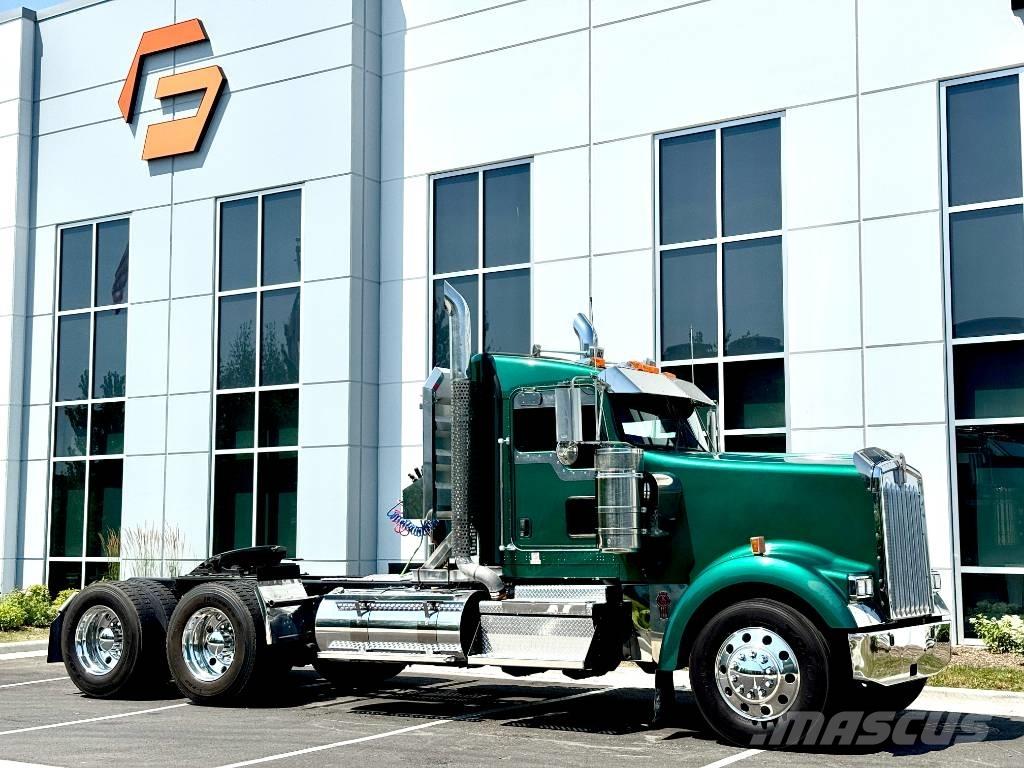 Kenworth W 900 Tracteur routier