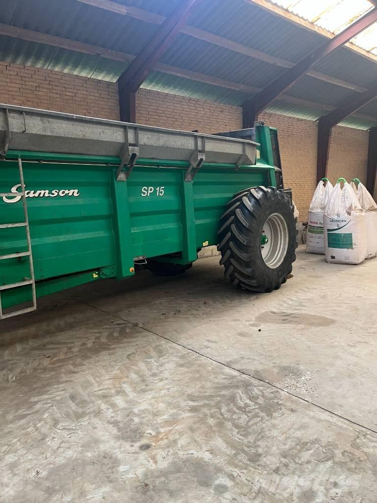 Samson SP 15 Epandeur de fumier