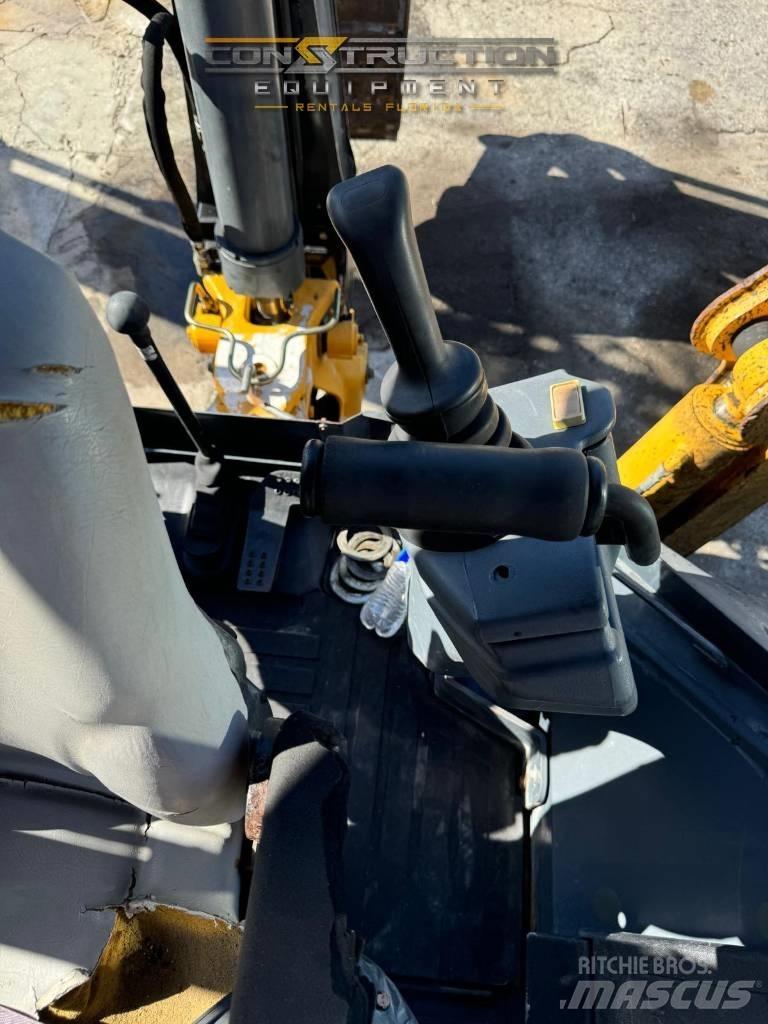 DEERE 310SK Tractopelle