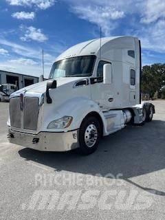 Kenworth T680 Tracteur routier