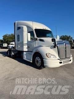 Kenworth T680 Tracteur routier