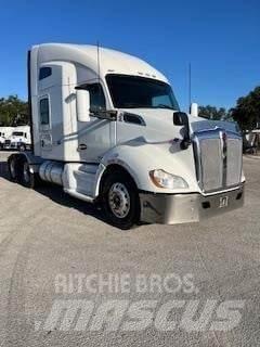 Kenworth T680 Tracteur routier