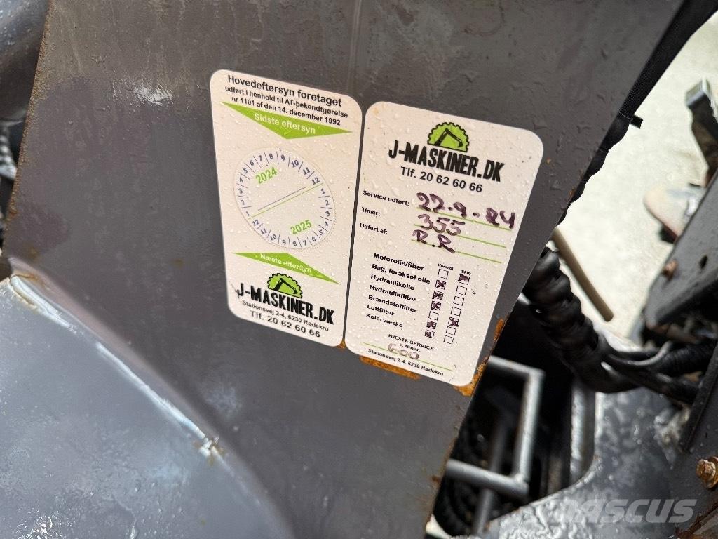 Eurotrac W10 Chargeuse sur pneus
