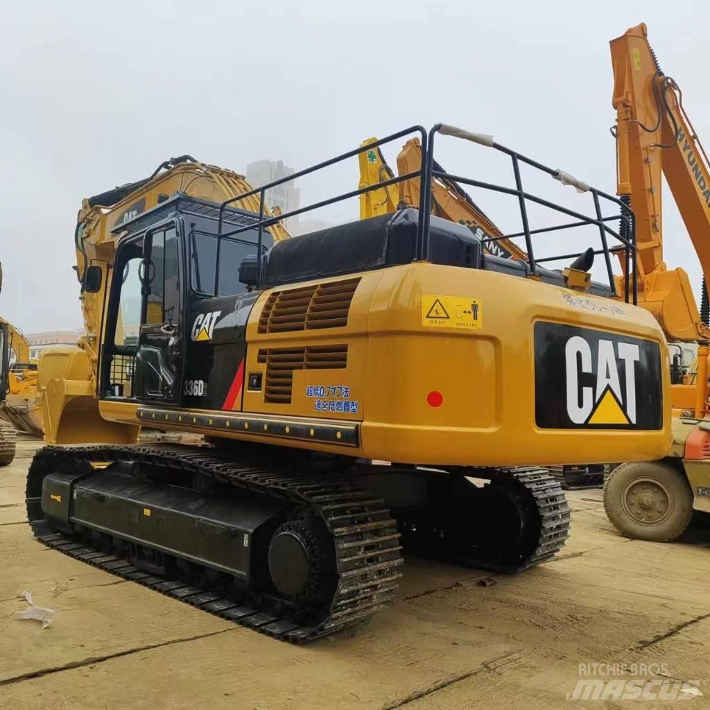 CAT 336D2L Pelle sur chenilles