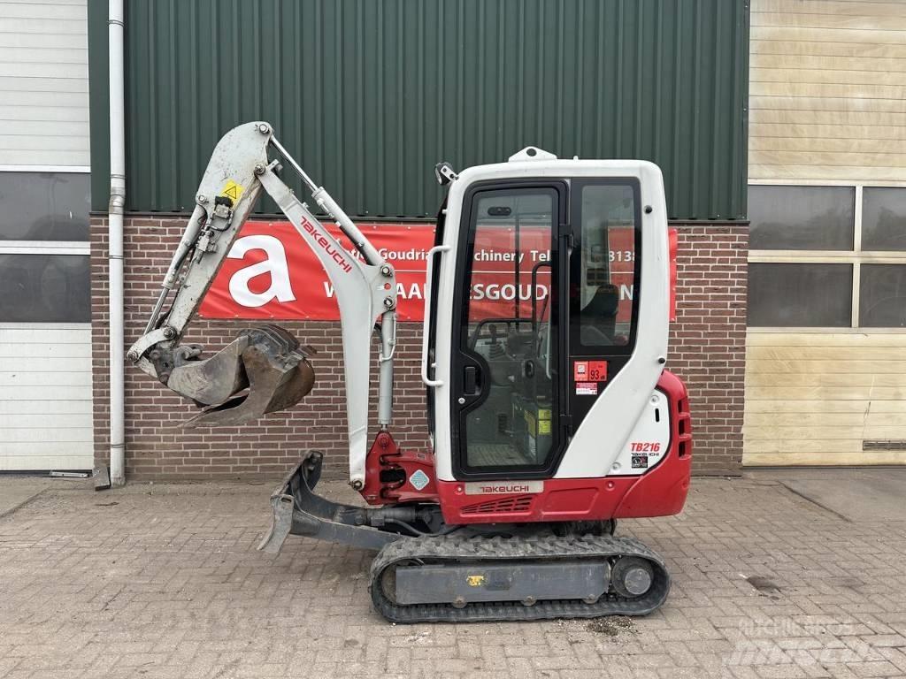 Takeuchi TB216 Mini pelle < 7t