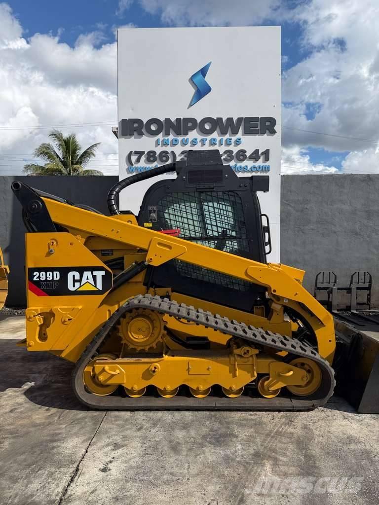 CAT 299 D XHP Chargeuse compacte