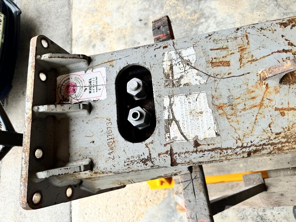 MTB 49D Marteau hydraulique