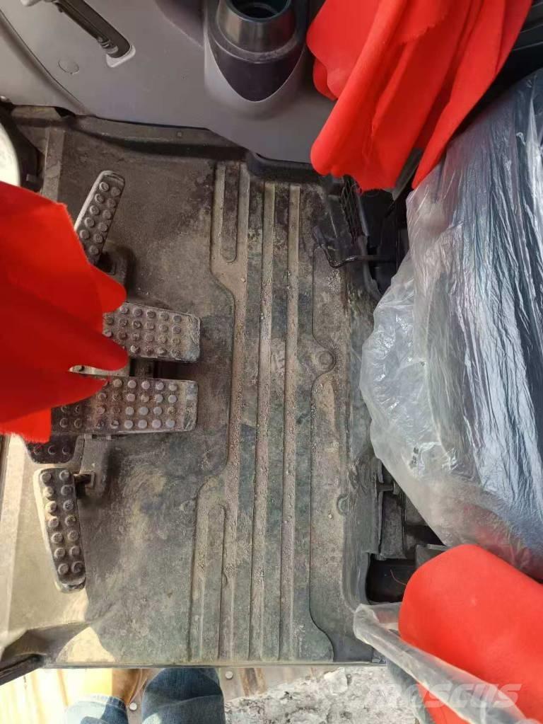 Hitachi ZX 70 Mini pelle 7t-12t