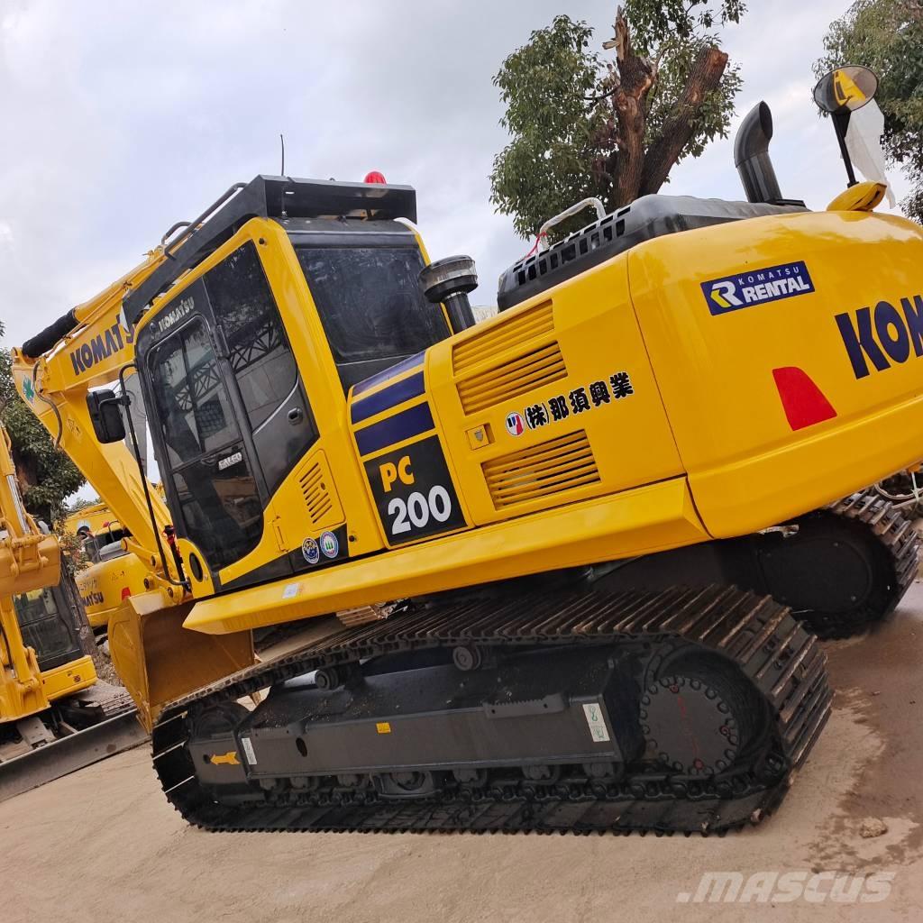 Komatsu PC 200-8 Pelle sur chenilles
