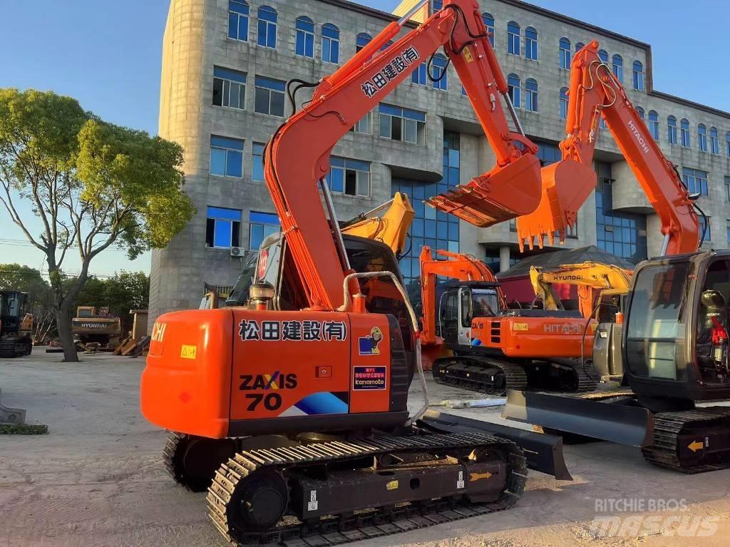 Hitachi ZX 70 Pelle sur chenilles