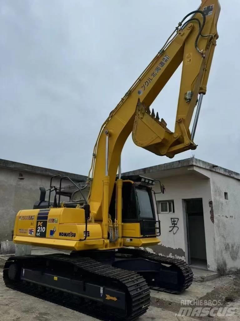 Komatsu 210LC-8 Pelle sur chenilles
