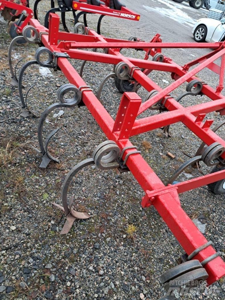 Potila K 15 Déchaumeur, cultivateur