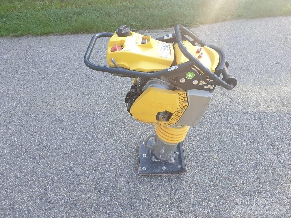 Bomag BT 65 Plaque vibrante