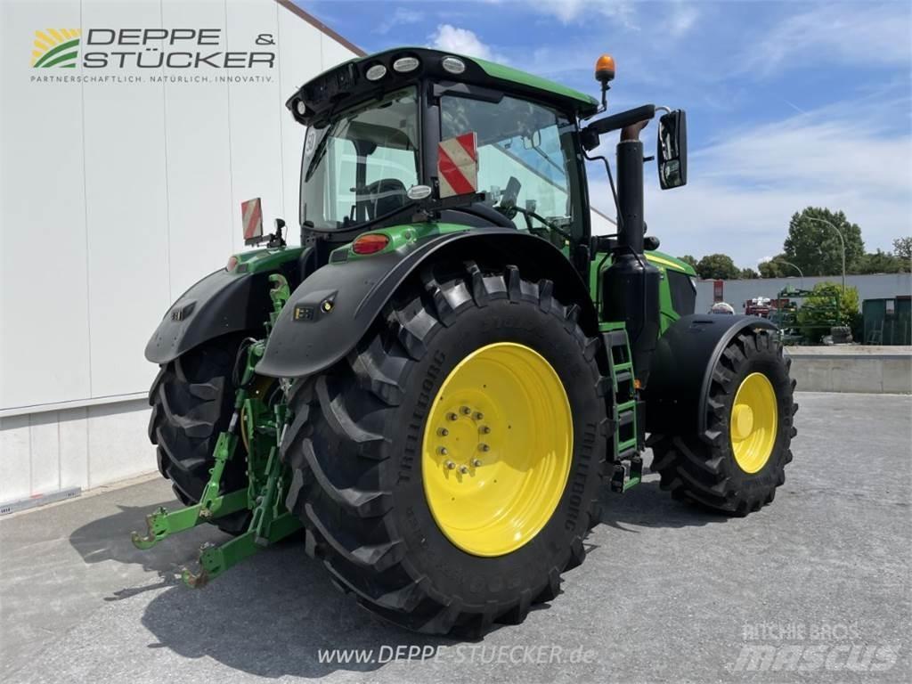 John Deere 6230R Tracteur