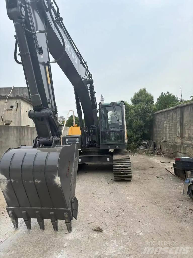 Volvo EC 210 Mini pelle 7t-12t