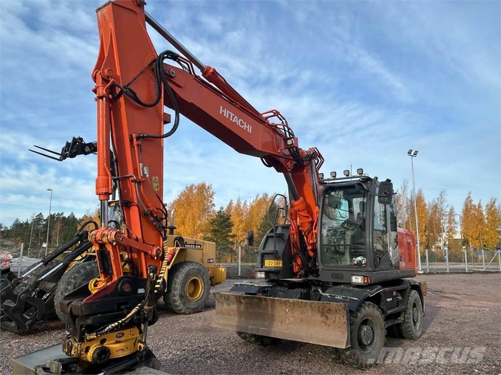 Hitachi ZX 170W-3 Pelle sur pneus
