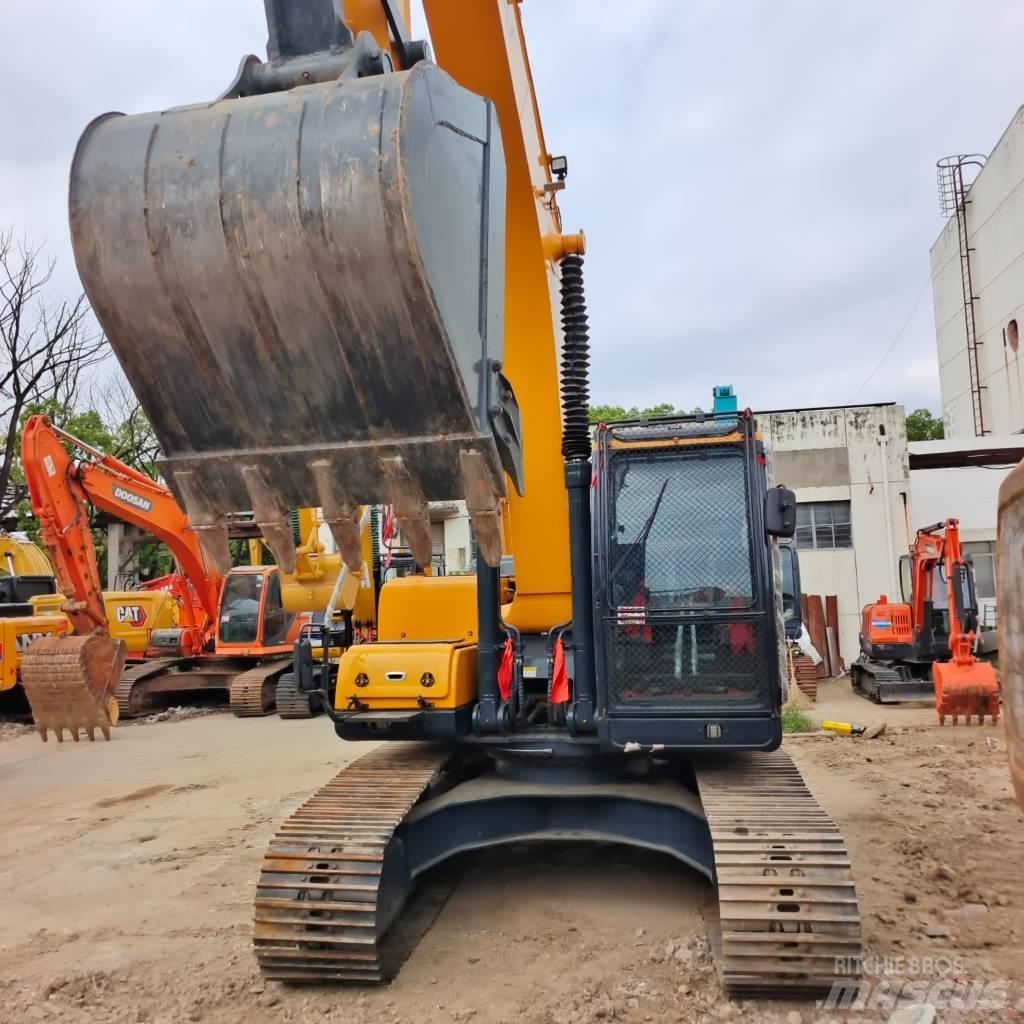 Hyundai 220lc-9s Pelle sur chenilles